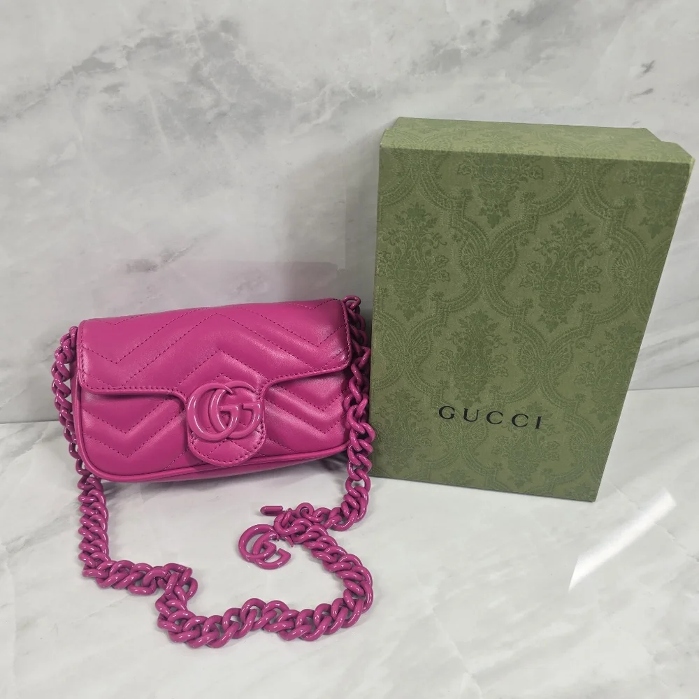 Gucci Marmont Mini Shoulder Bag - Picture 2 of 10